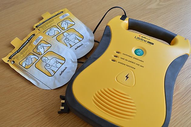 Cursus reanimatie i.c.m. AED - M&F-Security Beveiliging in Groningen